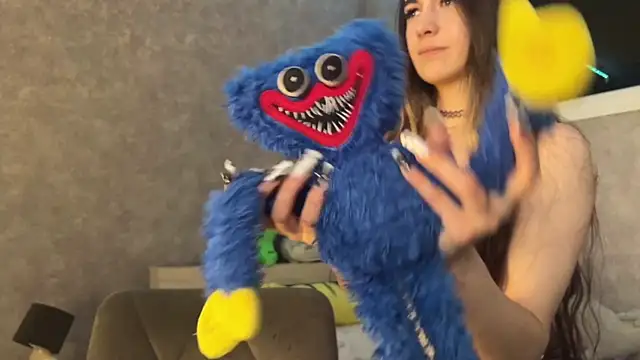 Snapshot of CupSizeGirl chatting on April 6, 2026, 4:46 am CupSizeGirl online show from April 6, 2026, 4:46 am