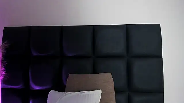 Snapshot of AbbieJoness_ chatting on February 10, 2026, 11:42 am AbbieJoness online show from February 10, 2026, 11:42 am