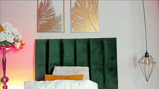 Snapshot of AbbieJoness_ chatting on March 17, 2026, 11:46 am AbbieJoness online show from March 17, 2026, 11:46 am