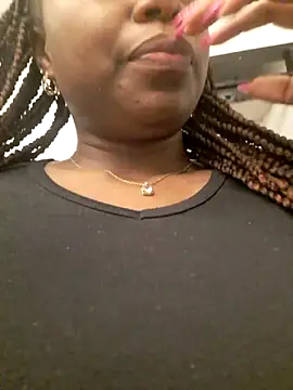 Shanyqueen online show from November 26, 2025, 2:44 am