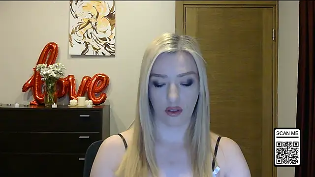 Wild Silk Desire online show from February 28, 2026, 3:55 pm