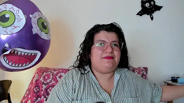 Snapshot of mystery_psique chatting on November 6, 2025, 6:56 pm mystery psique online show from November 6, 2025, 6:56 pm