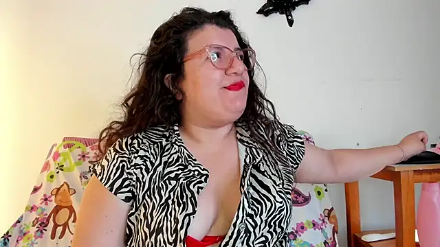 Snapshot of mystery_psique chatting on November 12, 2025, 7:07 pm mystery psique online show from November 12, 2025, 7:07 pm