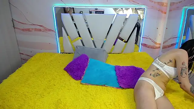 Snapshot of amimersh18 chatting on November 24, 2025, 11:05 pm amimersh18 online show from November 24, 2025, 11:05 pm