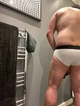 Snapshot of CloudyMuscleBeefy chatting on March 30, 2026, 7:26 pm CloudyMuscleBeefy online show from March 30, 2026, 7:26 pm
