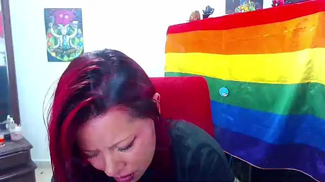 Snapshot of Aleja2530 chatting on October 4, 2025, 10:00 pm Aleja2530 online show from October 4, 2025, 10:00 pm