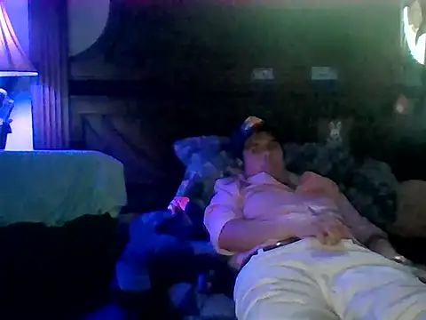 Snapshot of Gc-g chatting on October 27, 2025, 11:16 pm Gc-g online show from October 27, 2025, 11:16 pm