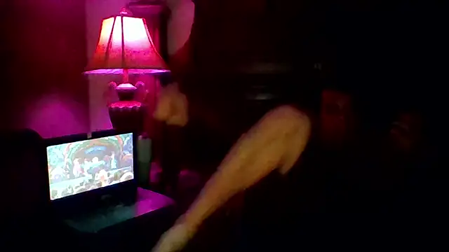 Snapshot of Gc-g chatting on October 8, 2025, 8:27 am Gc-g online show from October 8, 2025, 8:27 am