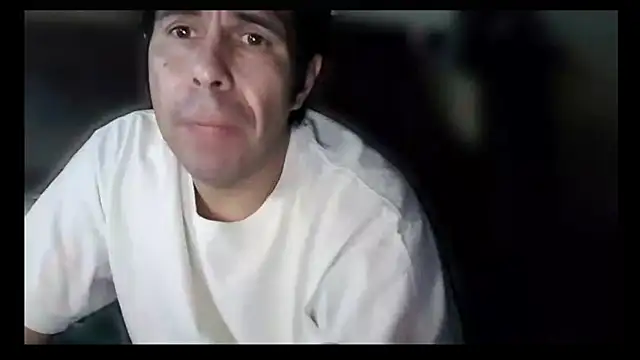 Snapshot of Gc-g chatting on November 10, 2025, 2:27 am Gc-g online show from November 10, 2025, 2:27 am