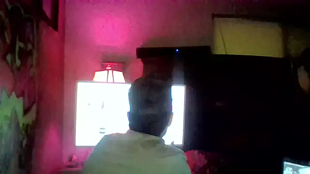 Snapshot of Gc-g chatting on October 9, 2025, 8:37 am Gc-g online show from October 9, 2025, 8:37 am