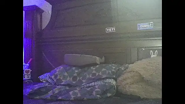 Snapshot of Gc-g chatting on November 2, 2025, 7:08 pm Gc-g online show from November 2, 2025, 7:08 pm