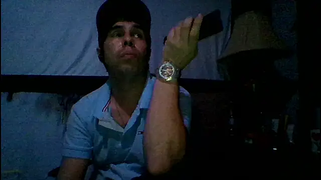 Snapshot of Gc-g chatting on November 9, 2025, 12:58 am Gc-g online show from November 9, 2025, 12:58 am