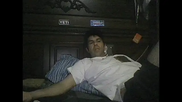 Snapshot of Gc-g chatting on November 2, 2025, 7:02 am Gc-g online show from November 2, 2025, 7:02 am