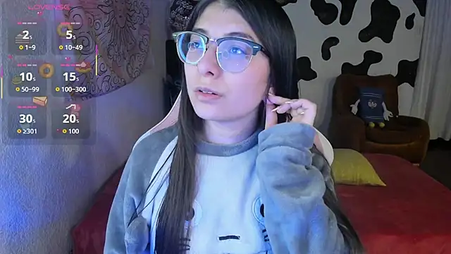 abbie jensen  online show from October 29, 2025, 5:17 am