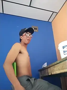 DXTFFx online show from September 18, 2025, 2:20 pm