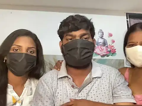 Snapshot of Tamil_india_couples_ chatting on May 11, 2026, 5:43 pm Tamil india couples online show from May 11, 2026, 5:43 pm