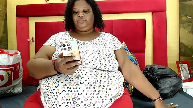 Snapshot of Exoticbigmandy chatting on October 30, 2025, 9:01 pm Exoticbigmandy online show from October 30, 2025, 9:01 pm