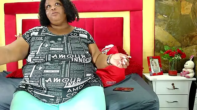 Snapshot of Exoticbigmandy chatting on November 6, 2025, 9:08 pm Exoticbigmandy online show from November 6, 2025, 9:08 pm