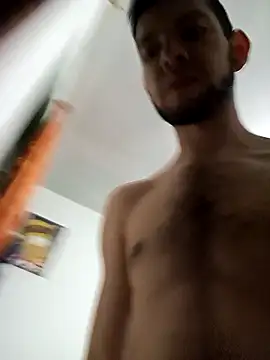 carlos69ho online show from February 7, 2026, 5:21 pm