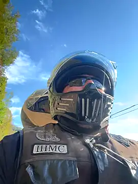 Snapshot of weready79 chatting on September 26, 2025, 9:21 pm weready79 online show from September 26, 2025, 9:21 pm