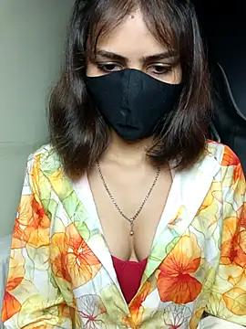 Isha Sax online show from October 13, 2025, 6:59 am