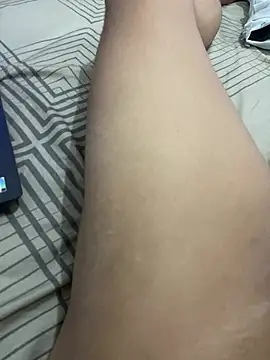 USUARIO-23 online show from February 10, 2026, 9:14 pm