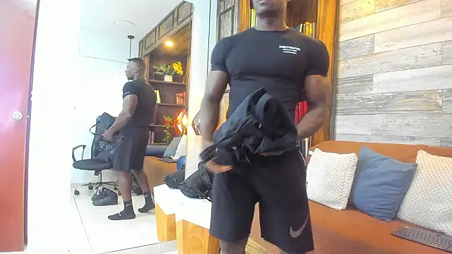 MarcusBlack  online show from February 7, 2026, 1:41 pm