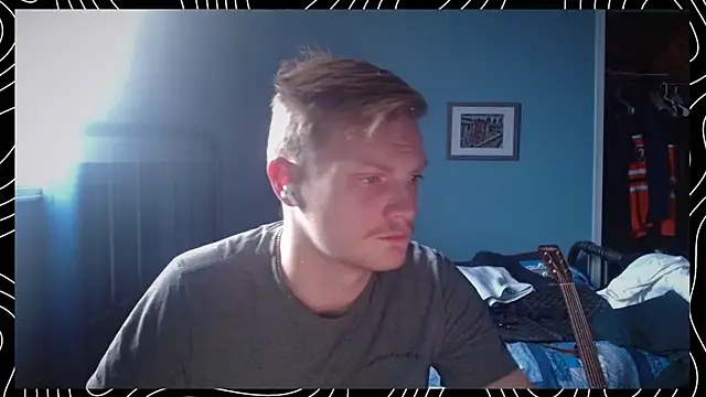 lustylyndon online show from November 28, 2025, 4:29 pm