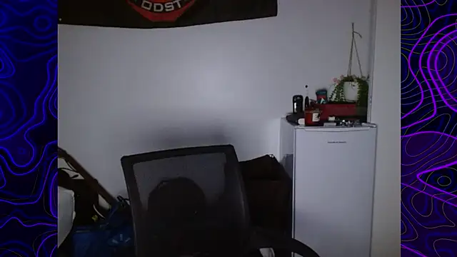 lustylyndon online show from September 14, 2025, 3:40 am