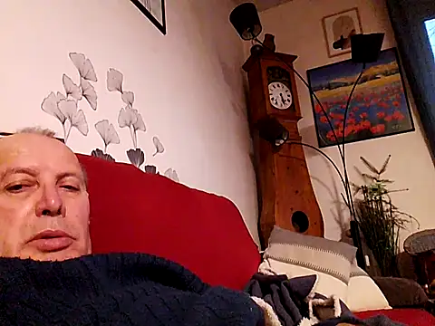 Vince072 online show from January 13, 2026, 4:33 pm