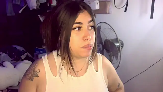 jazminslut online show from January 12, 2026, 2:29 am