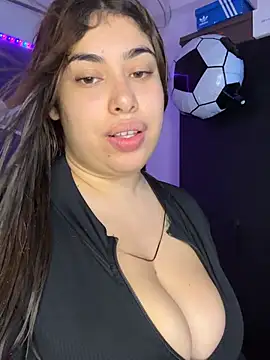 Snapshot of jazminslut chatting on July 19, 2026, 12:19 am jazminslut online show from July 19, 2026, 12:19 am