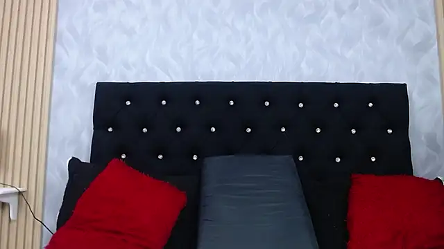 Snapshot of xandrinakarzon chatting on November 1, 2025, 8:03 pm xandrinakarzon online show from November 1, 2025, 8:03 pm