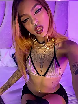 AnnahiBaker online show from January 10, 2026, 11:00 pm