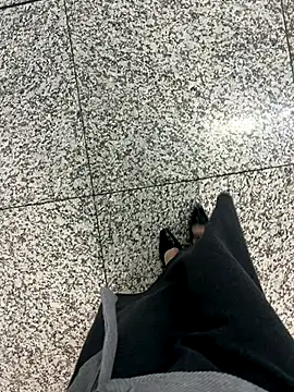 Snapshot of xiaoyuan01 chatting on November 4, 2025, 3:43 am xiaoyuan01 online show from November 4, 2025, 3:43 am