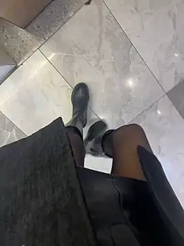 Snapshot of xiaoyuan01 chatting on November 10, 2025, 3:33 am xiaoyuan01 online show from November 10, 2025, 3:33 am