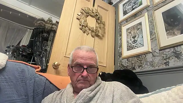 poggles online show from March 29, 2026, 7:26 pm