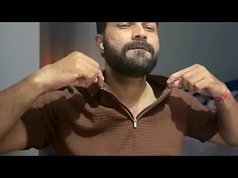 Sandy Daddy online show from October 3, 2025, 6:53 pm