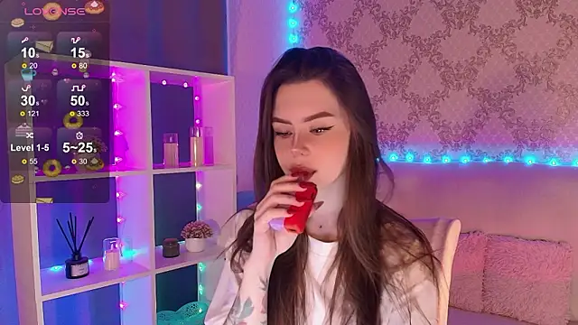 HolyMiax online show from February 8, 2026, 3:37 am