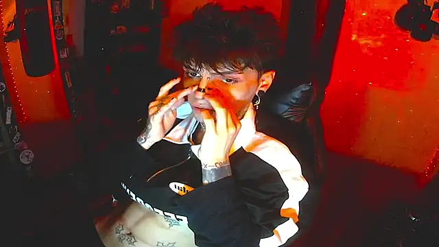 Snapshot of prince_x_dark chatting on November 22, 2025, 6:45 am prince x dark online show from November 22, 2025, 6:45 am