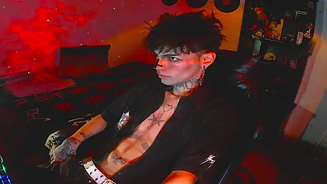 Snapshot of prince_x_dark chatting on October 21, 2025, 4:12 am prince x dark online show from October 21, 2025, 4:12 am