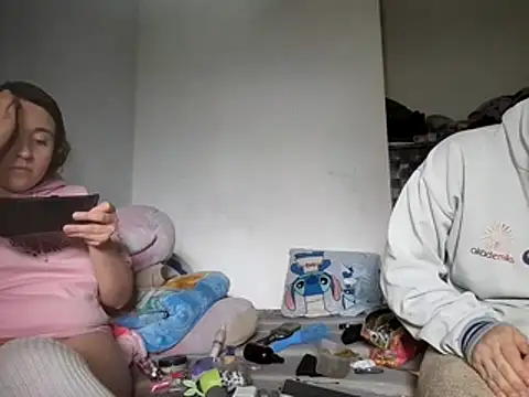 Snapshot of twodoo chatting on May 1, 2026, 4:34 pm twodoo online show from May 1, 2026, 4:34 pm