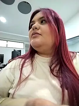 Snapshot of Dolce_pearl chatting on October 11, 2025, 3:07 am Dolce pearl online show from October 11, 2025, 3:07 am