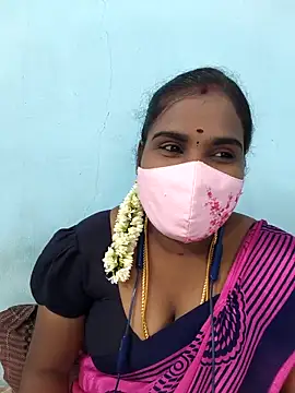 Snapshot of Tamil_riyalini12 chatting on April 19, 2026, 6:14 am Tamil riyalini12 online show from April 19, 2026, 6:14 am