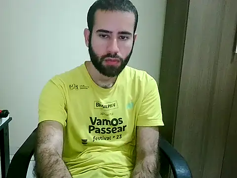 Snapshot of fthrfthr chatting on October 14, 2025, 4:35 am fthrfthr online show from October 14, 2025, 4:35 am