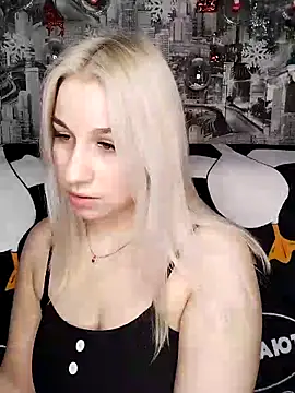 HoneyNelly online show from March 14, 2026, 11:00 pm