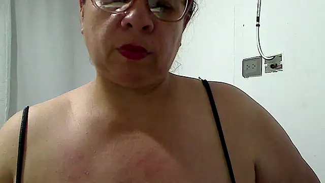 luciana69hot online show from June 25, 2026, 10:26 pm