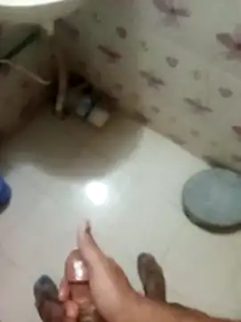 Snapshot of zim200 chatting on February 19, 2026, 5:21 pm zim200 online show from February 19, 2026, 5:21 pm