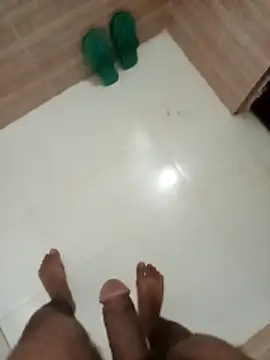 Snapshot of zim200 chatting on March 15, 2026, 2:40 am zim200 online show from March 15, 2026, 2:40 am