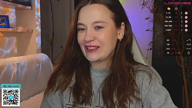 Snapshot of mia_here chatting on December 1, 2025, 2:12 am mia here online show from December 1, 2025, 2:12 am